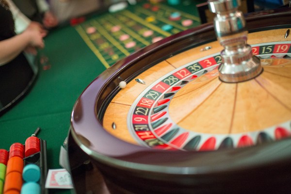 Why crypto based platforms feel faster for certain players today