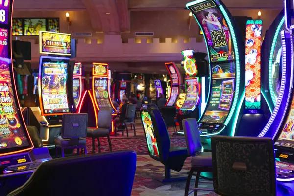 Khám phá các lựa chọn bàn chơi trong casino trực tuyến cùng thantai88
